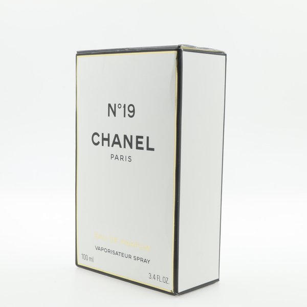 Chanel No. 19 Eau de Parfum Women's Perfume Spray For Her 100ml/3.4 Fl Oz - NIB